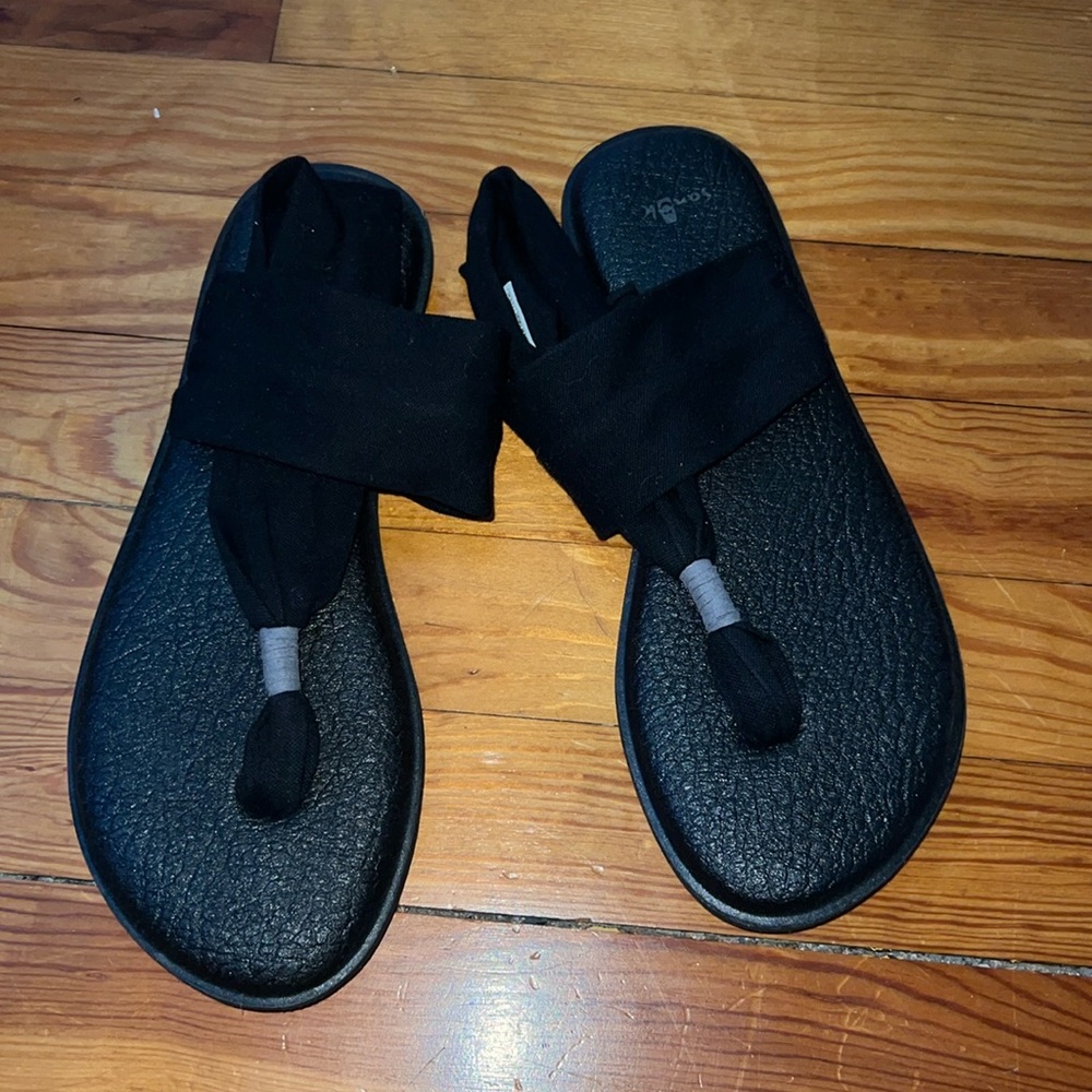 Black Yoga Sling 2 Sanuk Sandals